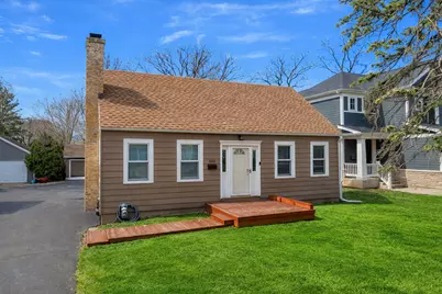 1032 Sheridan Avenue, Deerfield, IL 60015 - Photo 1