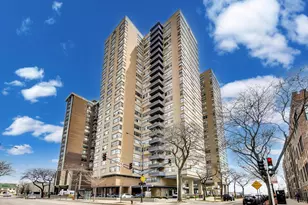 6301 N Sheridan Rd, Chicago, IL 60660 - Photo 1