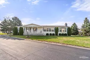 225 Meadowlark Ln, Sandwich, IL 60548 - Photo 1