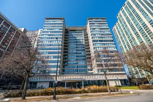 3430 N Lake Shore Dr, Chicago, IL 60657 - Photo 1