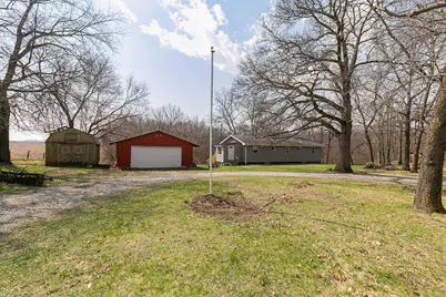 2359 105th Avenue, Aledo, IL 61231 - Photo 1