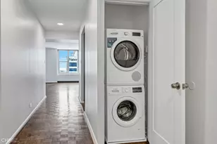 777 N Michigan Ave, Chicago, IL 60611 - Photo 11