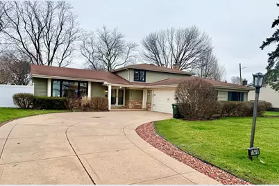 1546 E Lake Louise Drive, Palatine, IL 60074 - Photo 1