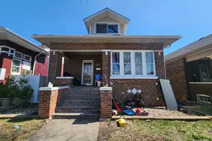 10605 S Ave F, Chicago, IL 60617 - Photo 1
