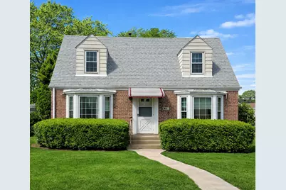 7456 W Seminole Street, Chicago, IL 60631 - Photo 1