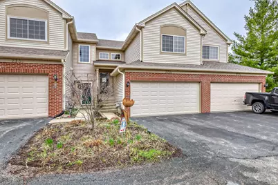273 Nicole Drive #E, South Elgin, IL 60177 - Photo 1