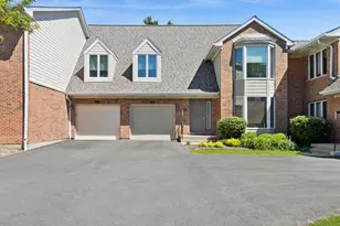 1659 N Belmont Ct, Arlington Heights, IL 60004 - Photo 1