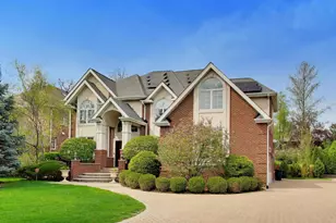 2444 N De Cook Ct, Park Ridge, IL 60068 - Photo 1