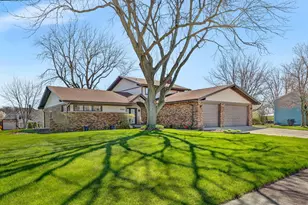 108 Deerpath Dr, Minooka, IL 60447 - Photo 1
