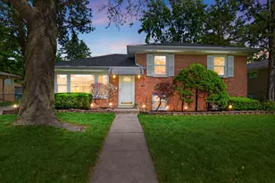 913 S Mitchell Ave, Elmhurst, IL 60126 - Photo 1