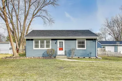 5010 Palm Street, McHenry, IL 60051 - Photo 1