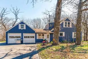 21075 W Oak Knoll Ct, Kildeer, IL 60047 - Photo 1
