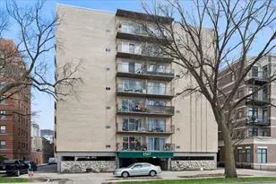 1567 Ridge Ave, Evanston, IL 60201 - Photo 1