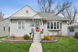 124 E Jackson St, Villa Park, IL 60181 - Photo 1