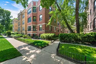 726 Hinman Ave, Evanston, IL 60202 - Photo 1