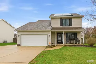 1447 Aspen Ln, Yorkville, IL 60560 - Photo 1