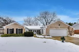 263 Michigan Ave, Highwood, IL 60040 - Photo 1