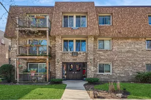 2619 W Agatite Ave, Chicago, IL 60625 - Photo 1