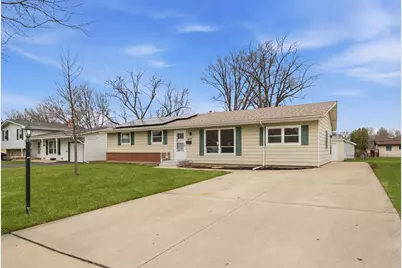 249 Shawnee Drive, Carol Stream, IL 60188 - Photo 1