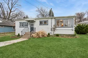 2016 Sunnyside Beach Dr, Johnsburg, IL 60051 - Photo 1