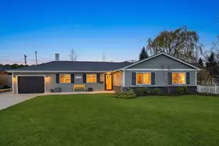 608 Bridle Ln, Wheaton, IL 60187 - Photo 1