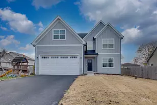 25W275 Doris Ave, Carol Stream, IL 60188 - Photo 1