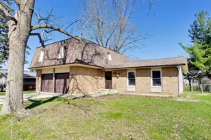 1820 Bolson Dr, Downers Grove, IL 60516 - Photo 1