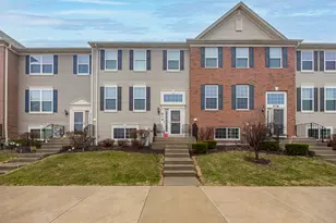 574 Cannon Ball Dr, Grayslake, IL 60030 - Photo 1