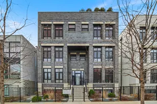 1107 W Chestnut St, Chicago, IL 60642 - Photo 1