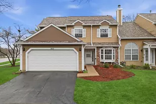 450 Ascot Ln, Streamwood, IL 60107 - Photo 1