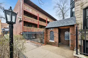 805 W Oakdale Ave, Chicago, IL 60657 - Photo 1