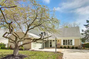505 S Elm St, Palatine, IL 60067 - Photo 1