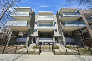 1470 W Winona St, Chicago, IL 60640 - Photo 1