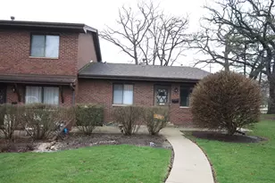 1231 Geneva Ln, Lake Zurich, IL 60047 - Photo 1