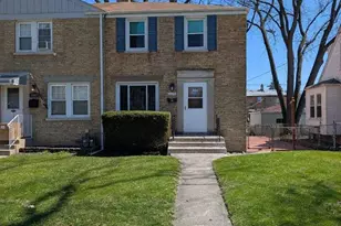 1673 Linden St, Des Plaines, IL 60018 - Photo 1