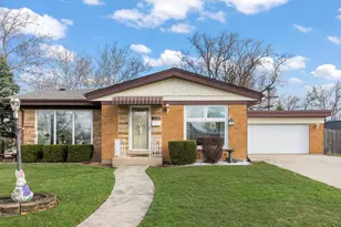 2345 Boeger Ave, Westchester, IL 60154 - Photo 1