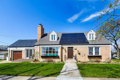 202 N Chester Avenue, Park Ridge, IL 60068 - Photo 1