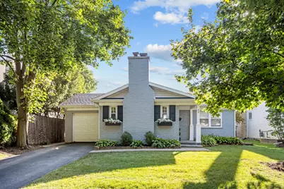 33 S June Terrace, Lake Forest, IL 60045 - Photo 1