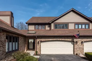 1926 Golf View Dr, Bartlett, IL 60103 - Photo 1