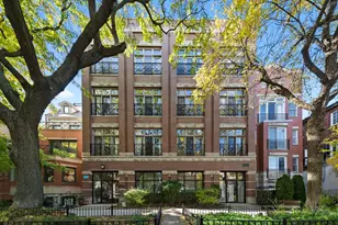 2846 N Southport Ave, Chicago, IL 60657 - Photo 1