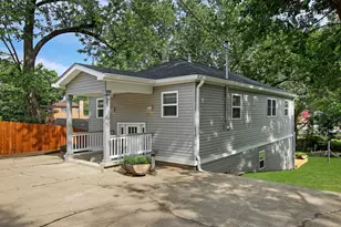 26211 W Forest Ct, Antioch, IL 60002 - Photo 1