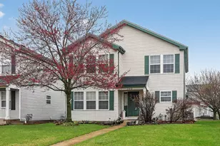 342 Ogden Falls Blvd, Oswego, IL 60543 - Photo 1