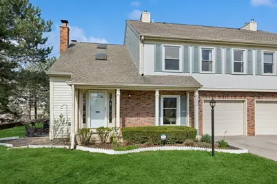 2555 College Hill Circle, Schaumburg, IL 60173 - Photo 1