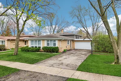 1407 N Highland Avenue, Arlington Heights, IL 60004 - Photo 1