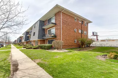 10936 S Keating Avenue #1A, Oak Lawn, IL 60453 - Photo 1