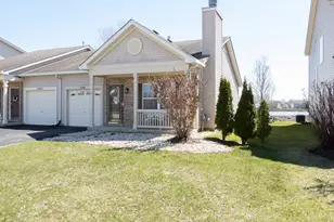 2561 Ross St, Hampshire, IL 60140 - Photo 1