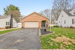 207 Coronado Blvd, Loves Park, IL 61111 - Photo 1