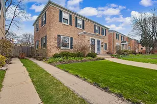 1623 Madison St, Evanston, IL 60202 - Photo 1
