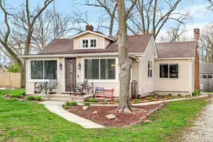 136 Grove St, Braidwood, IL 60408 - Photo 1