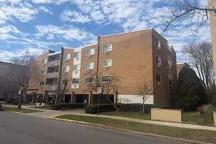 203 N Kenilworth Ave, Oak Park, IL 60302 - Photo 1